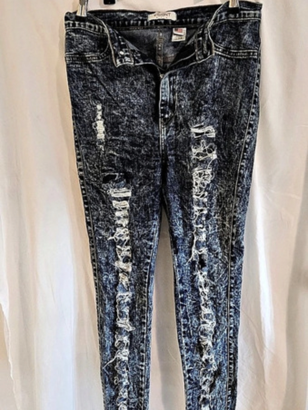 vibrant M.I.U Distressed Skinny Jeans in Blue Waist 13